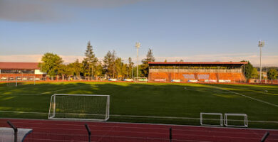 Estadio y Gimnasio Presidente Balmaceda