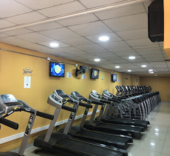 Gimnasio Pacific Fitness