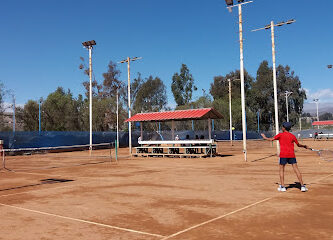 Gimnasio Club Deportivo Algarrobo