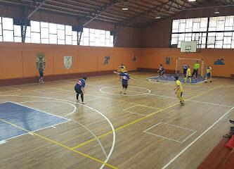 Gimnasio Colegio DDU