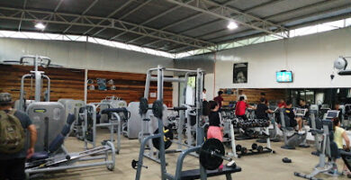 Gimnasio 300 Sport Buin